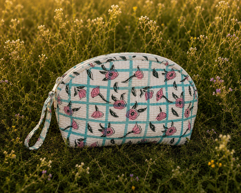 Everyday Wash Bag Midi - Mint - Meadow Check 02