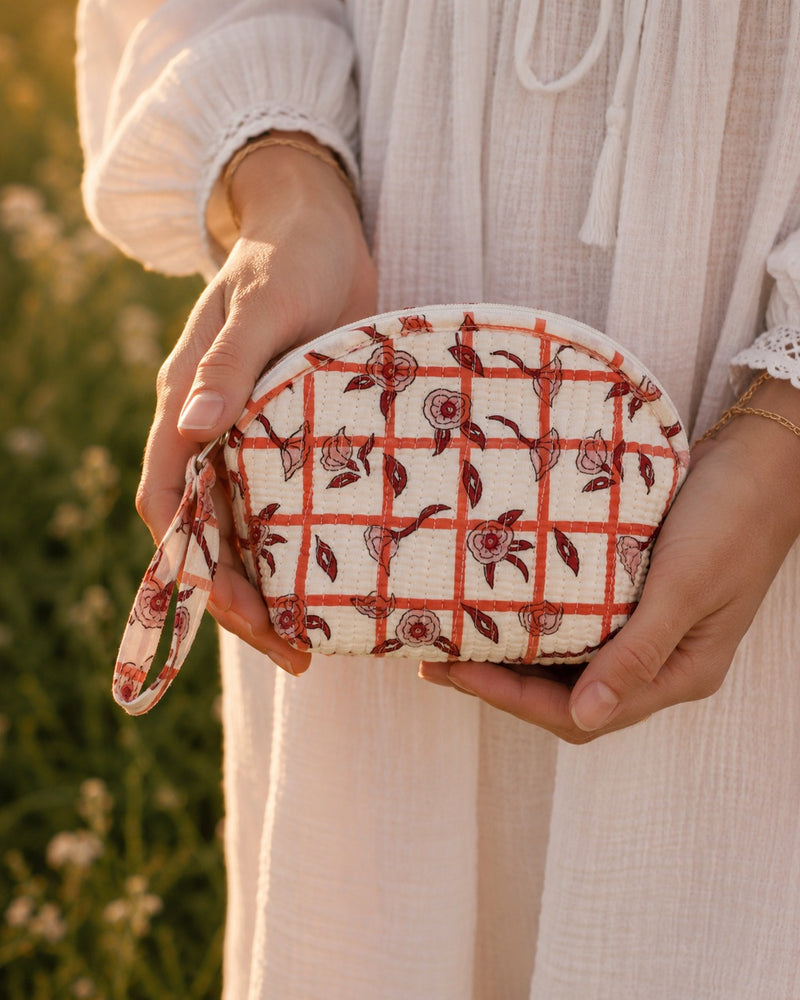 Everyday Wash Bag Mini - Apricot - Meadow Check 02